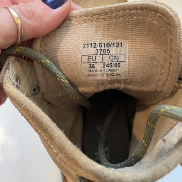 Zara Suede Military/ combat Style boots Beige Size 38 (7.5) - Picture 6 of 14